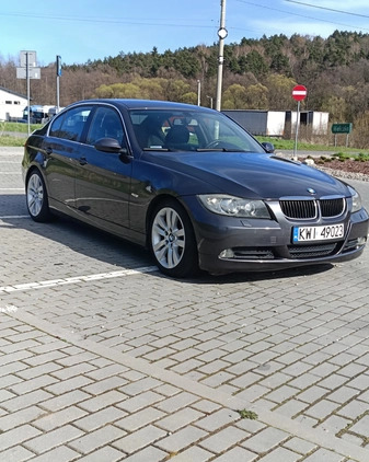 BMW Seria 3 cena 18500 przebieg: 330000, rok produkcji 2005 z Brwinów małe 37